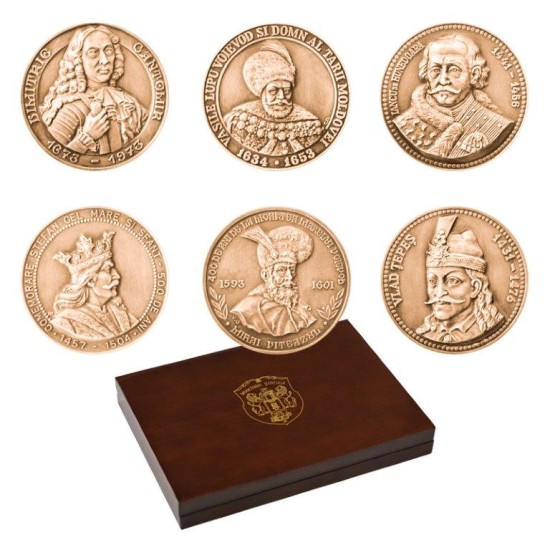 Set medalii "Domnitorii României"